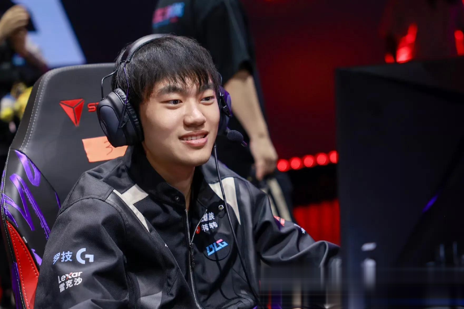 G2横扫TSM,BDD单局斩获MVP入围赛3:2(伦敦) G2横扫TSM,BDD单局斩获MVP入围赛3:2(伦敦)