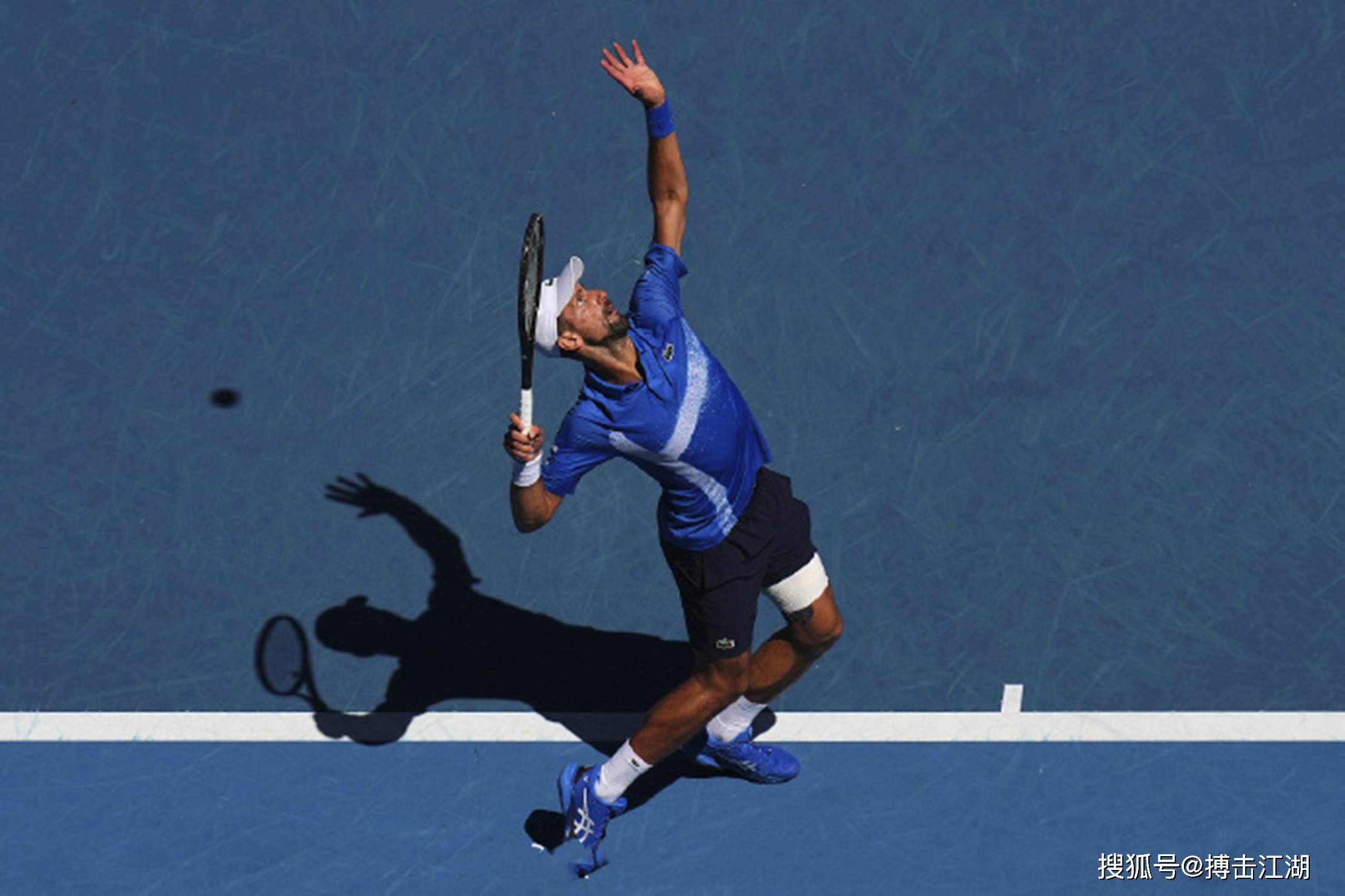 关于德国网球队绝杀西班牙网球队，德约科维奇完成帽子戏法的信息