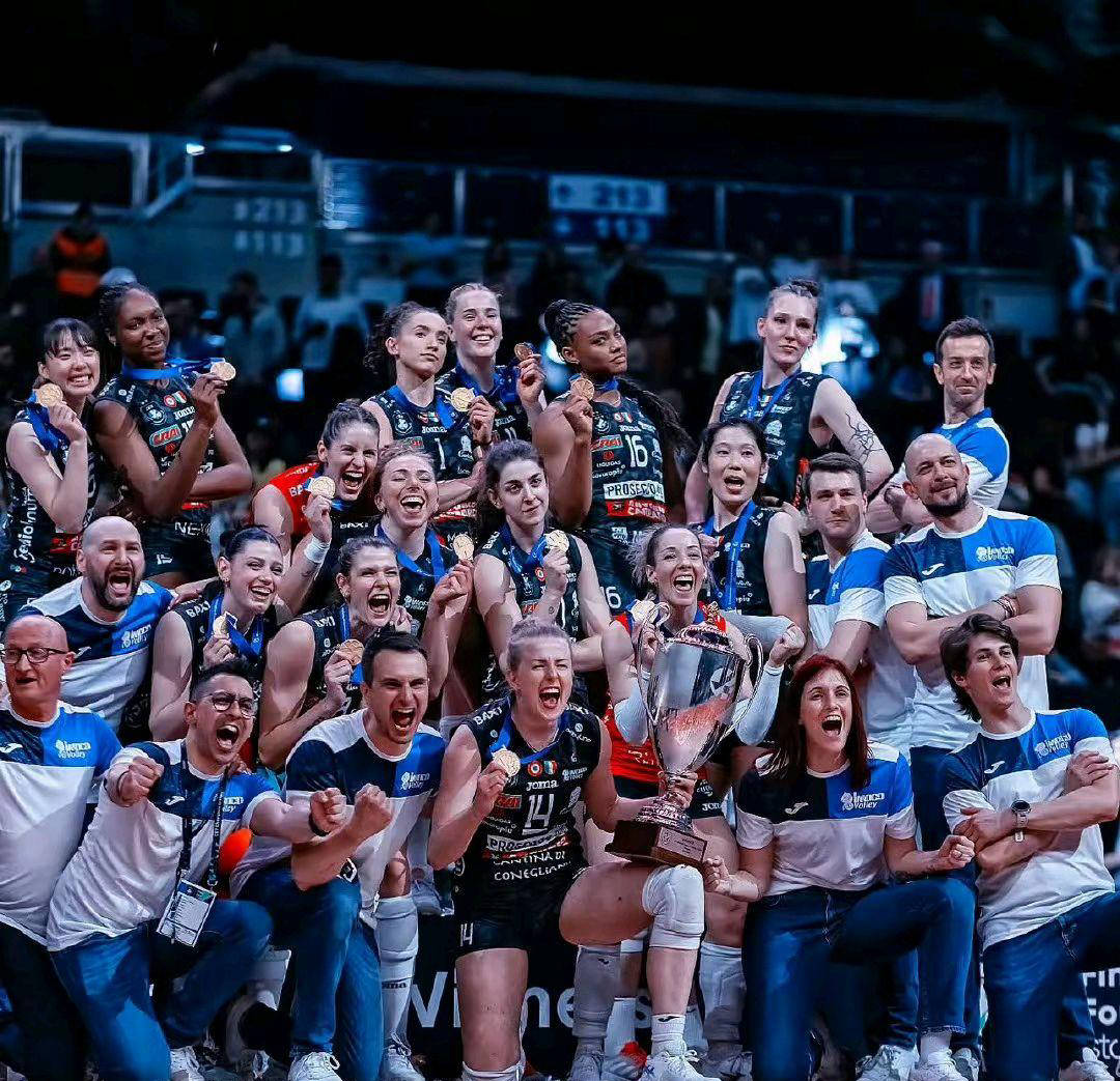 世界赛舞台,排球代表国家出征荣耀的简单介绍 世界赛舞台,排球代表国家出征荣耀的简单介绍