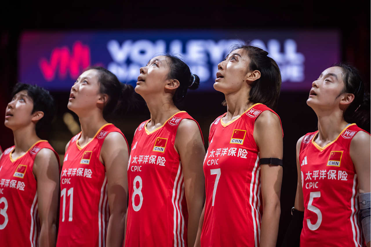 世界赛舞台,排球代表国家出征荣耀的简单介绍 世界赛舞台,排球代表国家出征荣耀的简单介绍